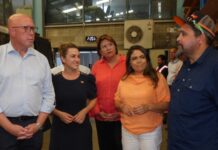 Dutton arrives in Alice