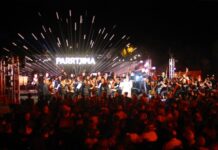 Symphony under the stars wows.