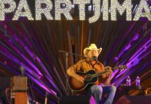 Cassar-Daley to rock Desert Harmony