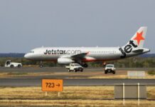 QANTAS parks Jetstar Asia A320’s at APAS