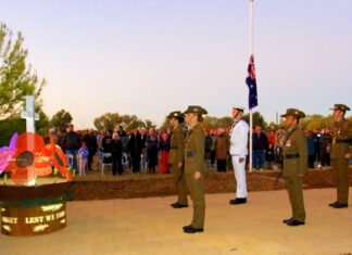 Hundreds turn out for ANZAC Day services